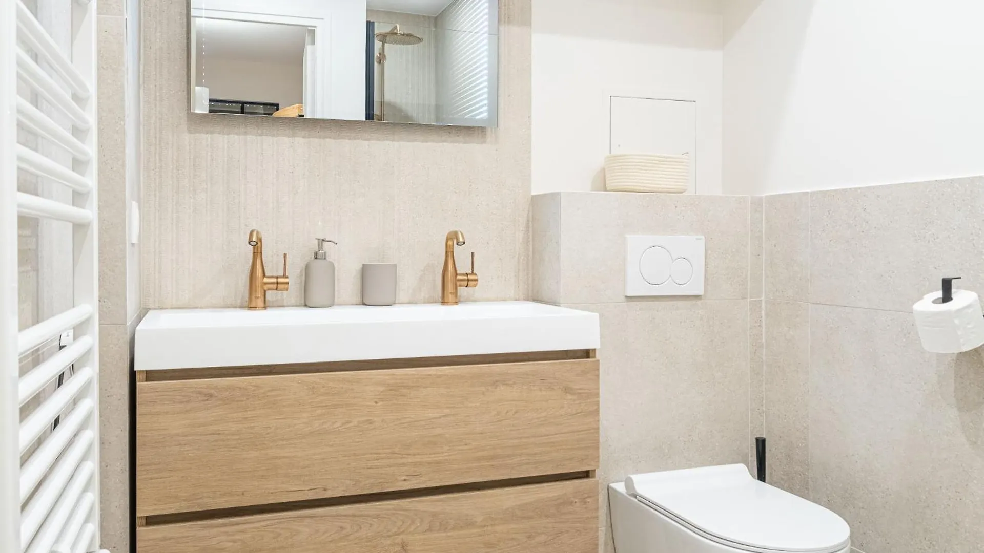 Lavie Maison Ac & Jacuzzi